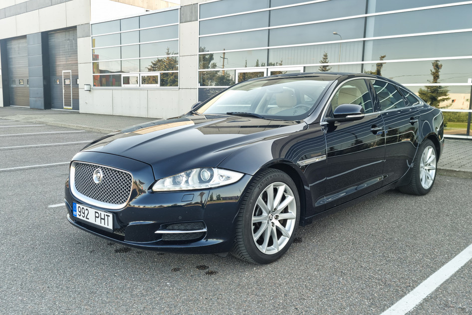 Jaguar XJ, 2012, 3.0, 202 kW, diesel, automatic, rear-wheel drive