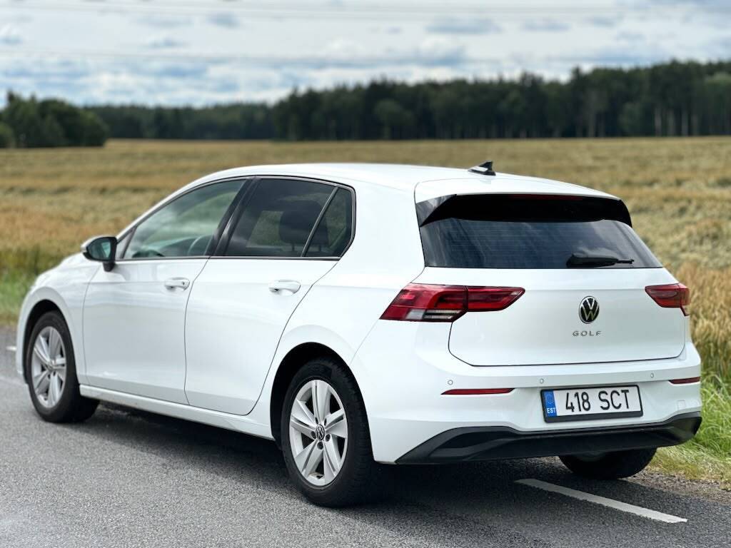 Volkswagen Golf VIII 2022, kuva 7/12