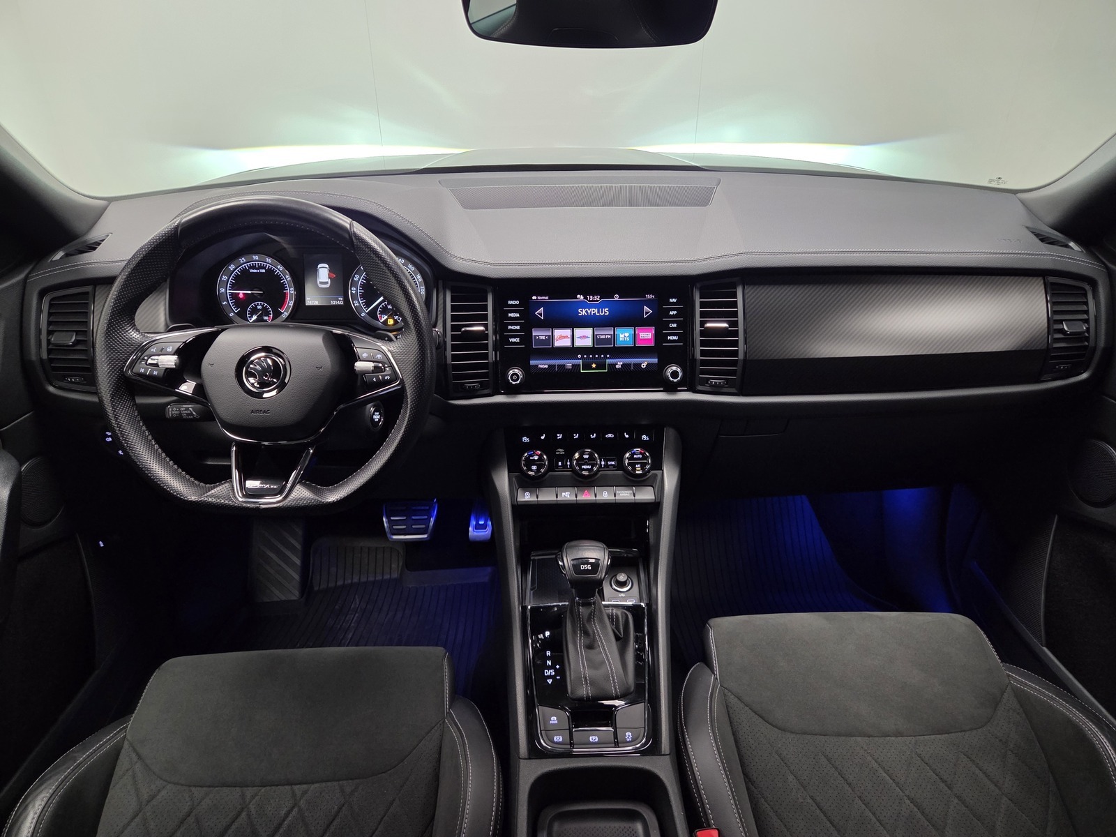 Škoda Kodiaq 2022, photo 7/10