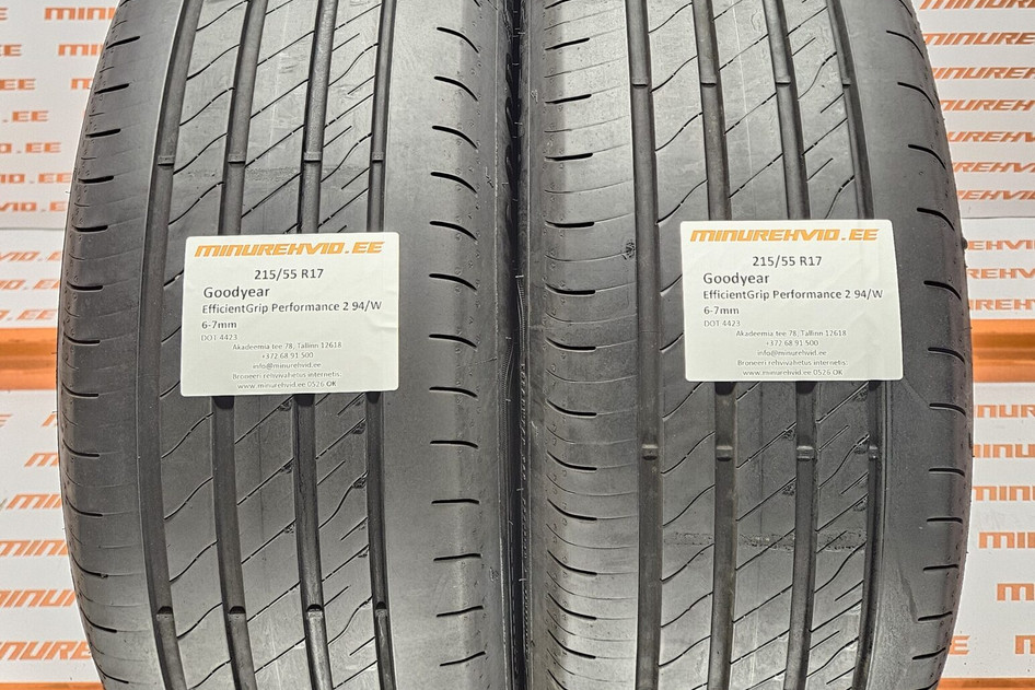 Lietots summer tire 215/55R17 GoodYear EfficientGrip Performance 2 94/W