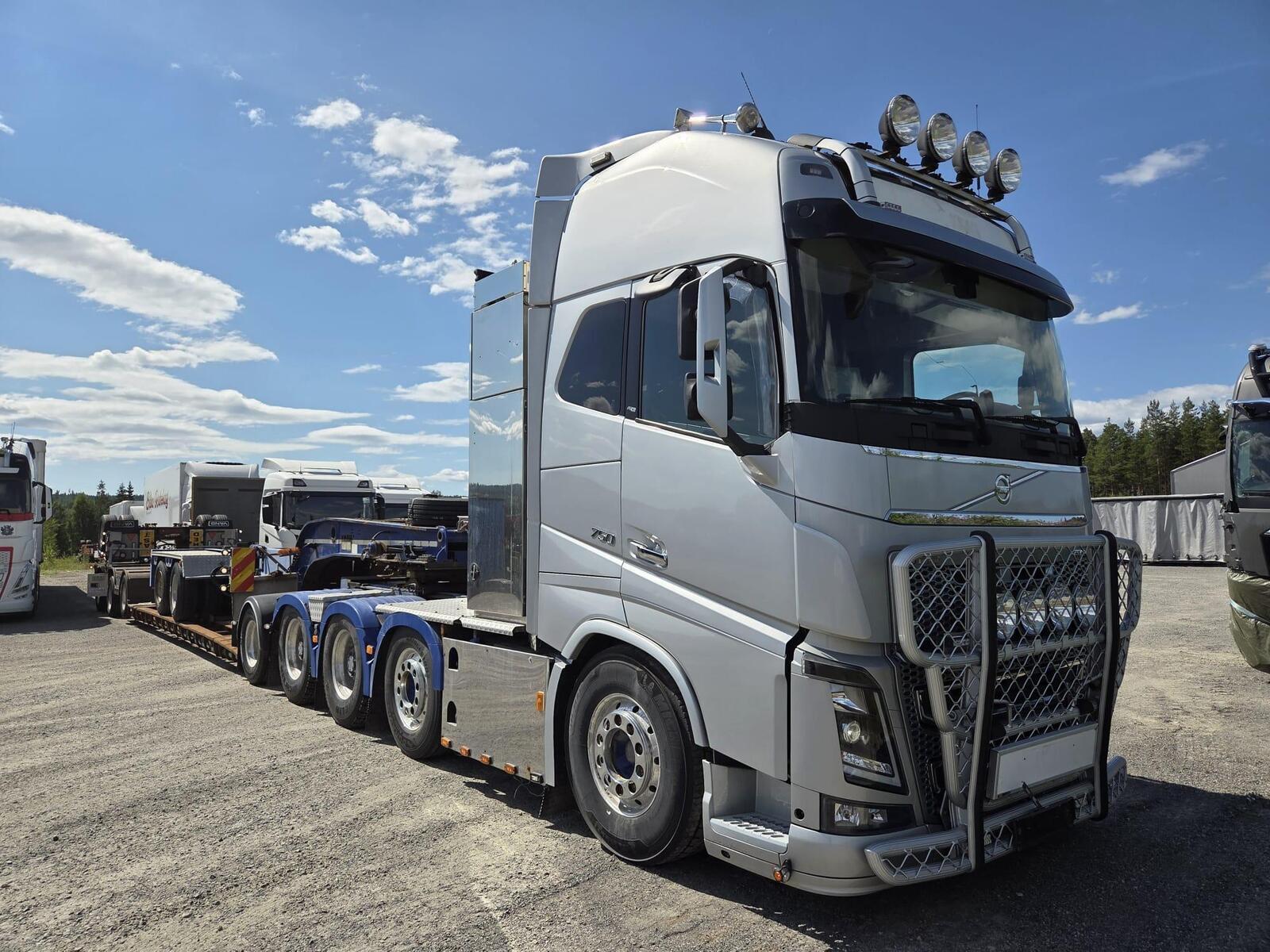 Volvo FH 2015, kuva 3/25