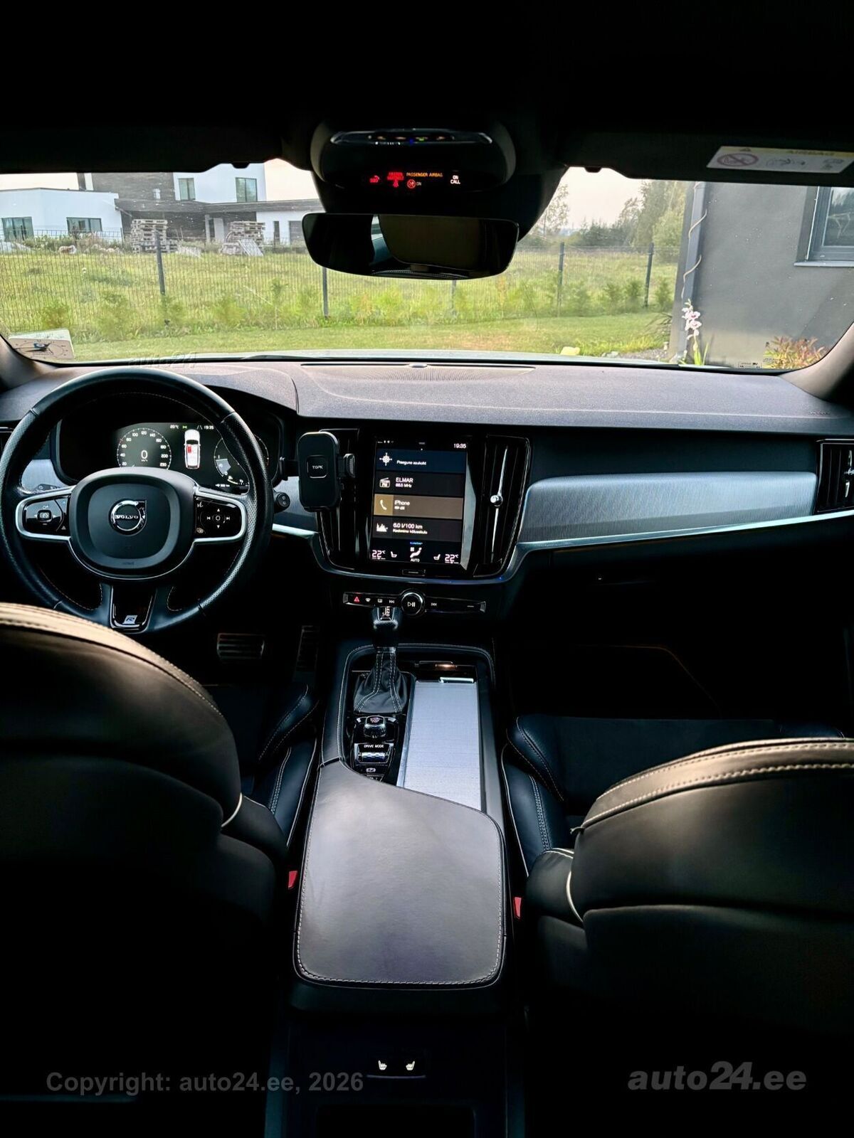 Volvo V90 2018, photo 2/10