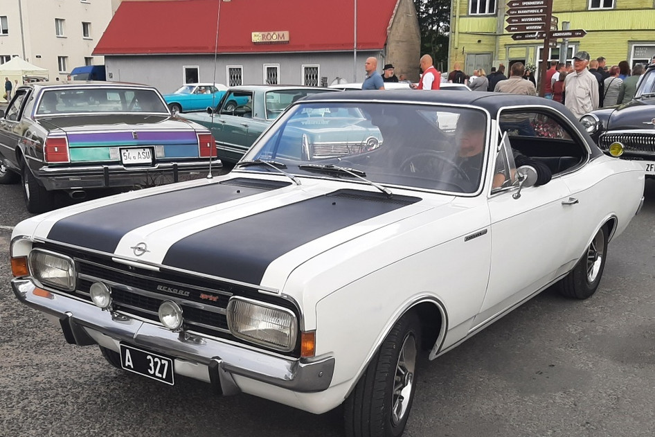 Opel Rekord, 1969, 1.9, 79 kW, benzīns, manuālā, aizmugurējā piedziņa