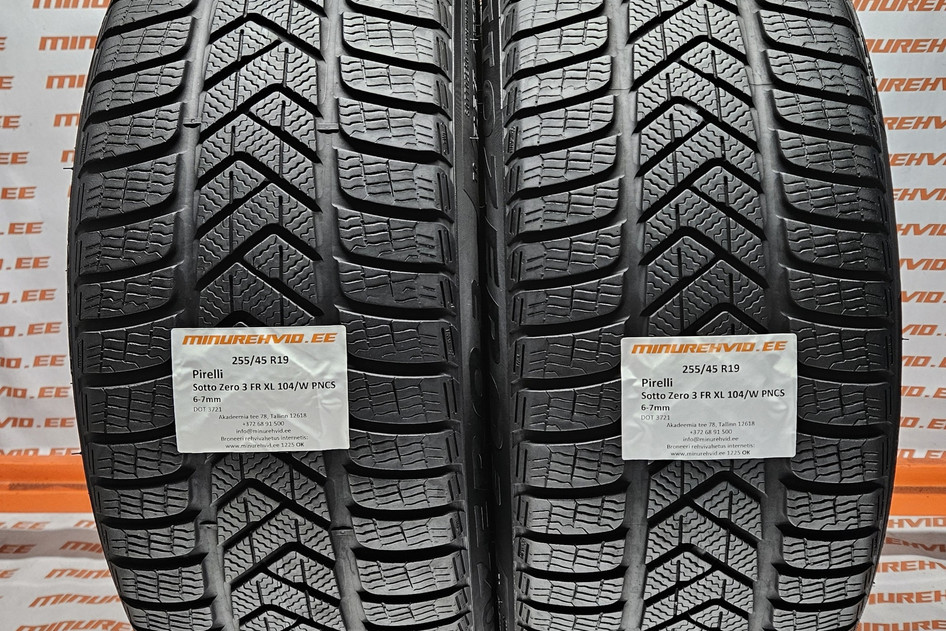 Used studless winter tire 255/45R19 Pirelli Sotto Zero 3 FR XL 104/W PNCS
