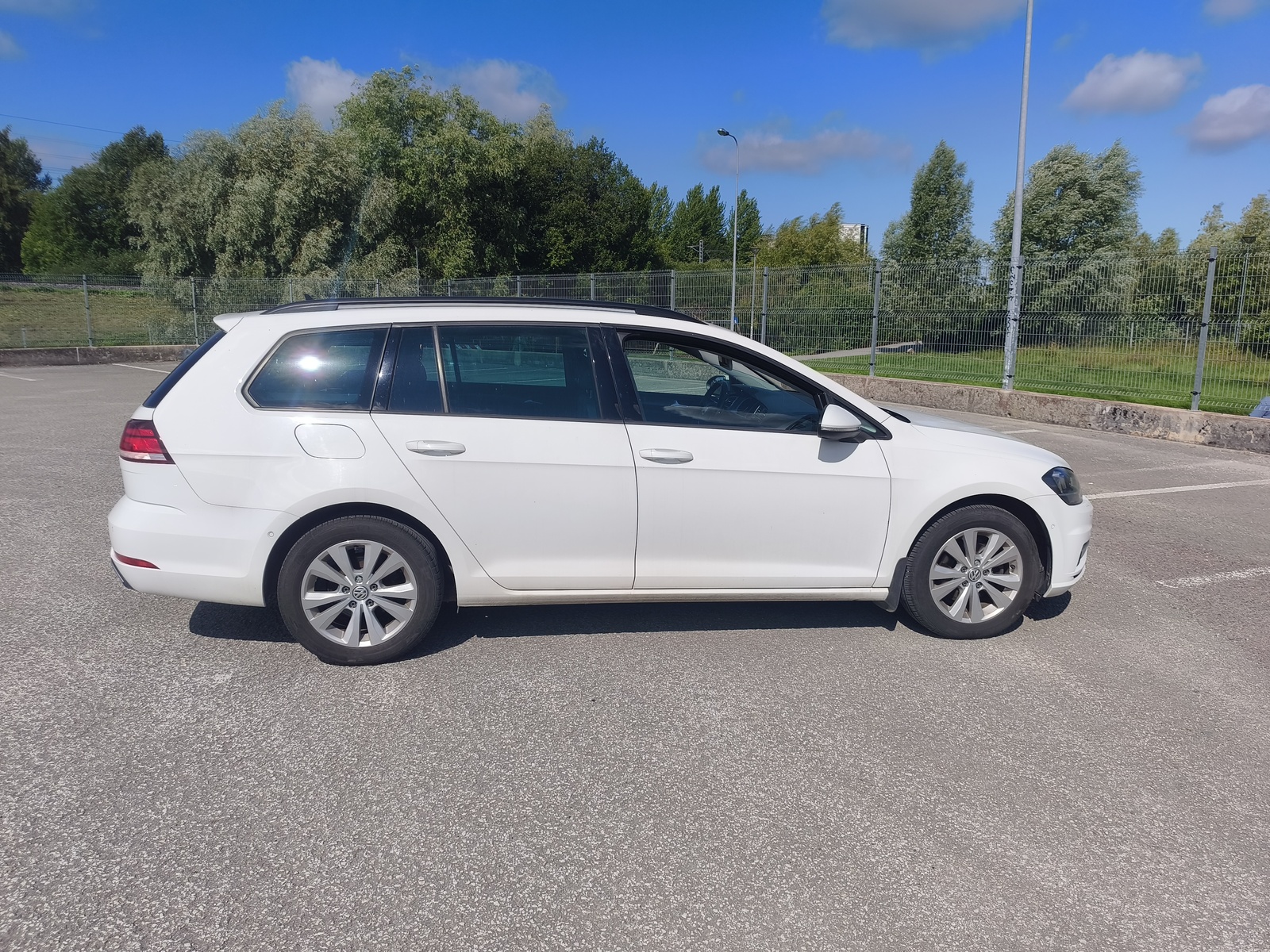 Volkswagen Golf 2017, kuva 2/15