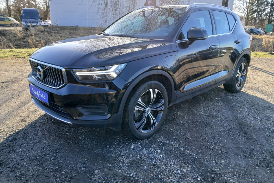 Volvo XC40, 2021, 1.5, 155 kW, гибрид (бензин/электричество), автомат, передний привод