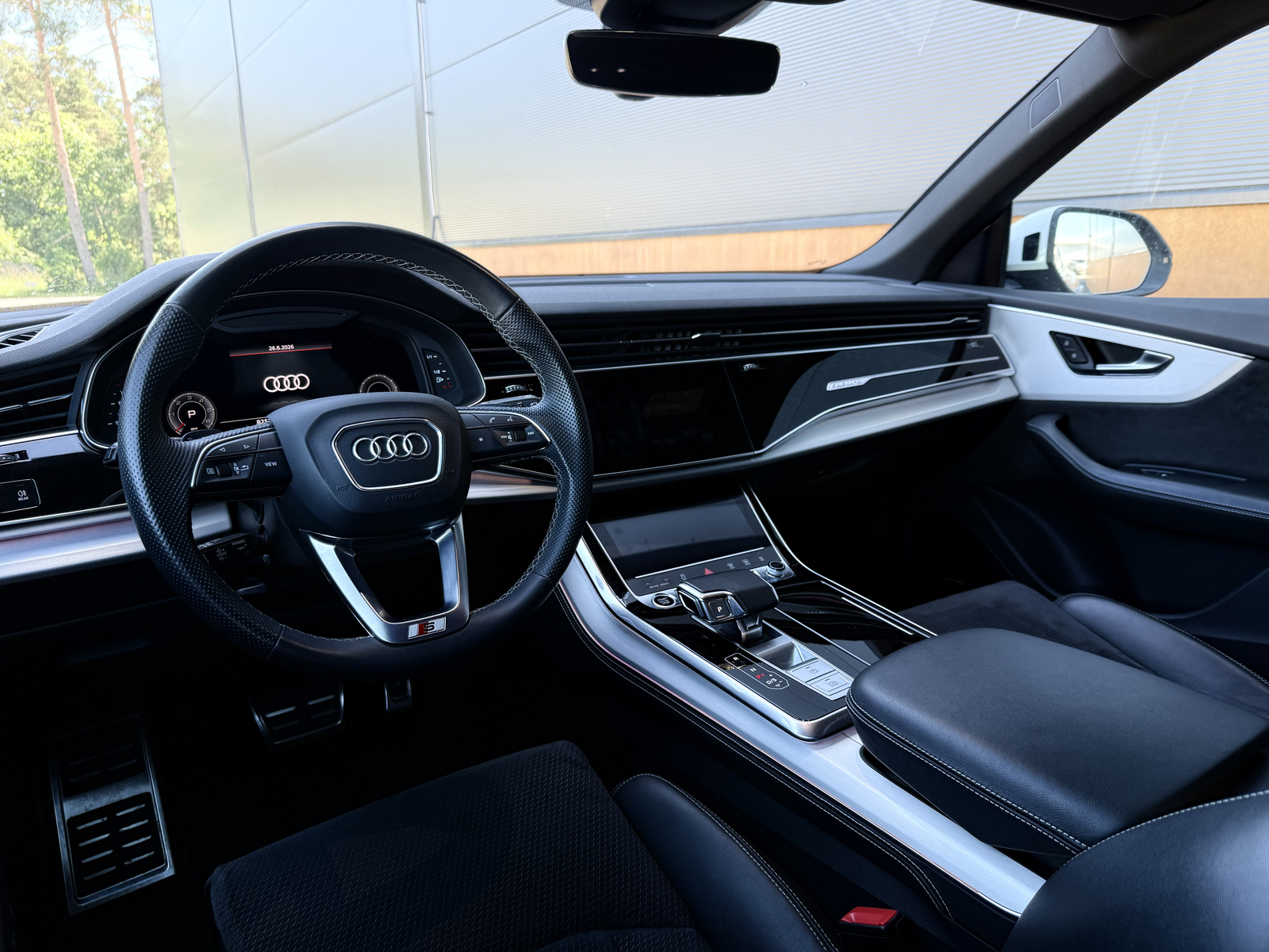 Audi Q8 2020, kuva 7/10