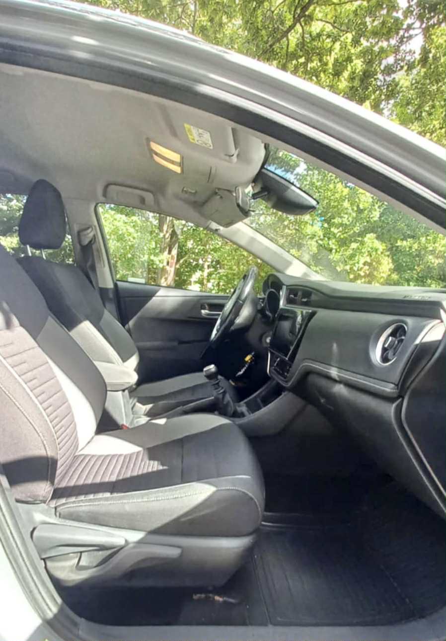 Toyota Auris 2018, photo 6/9