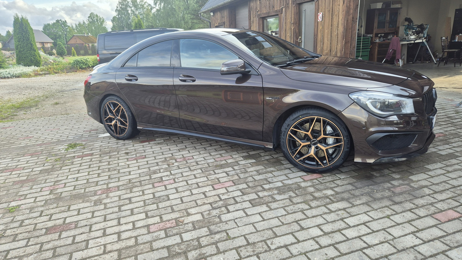 Mercedes-Benz CLA 45 AMG