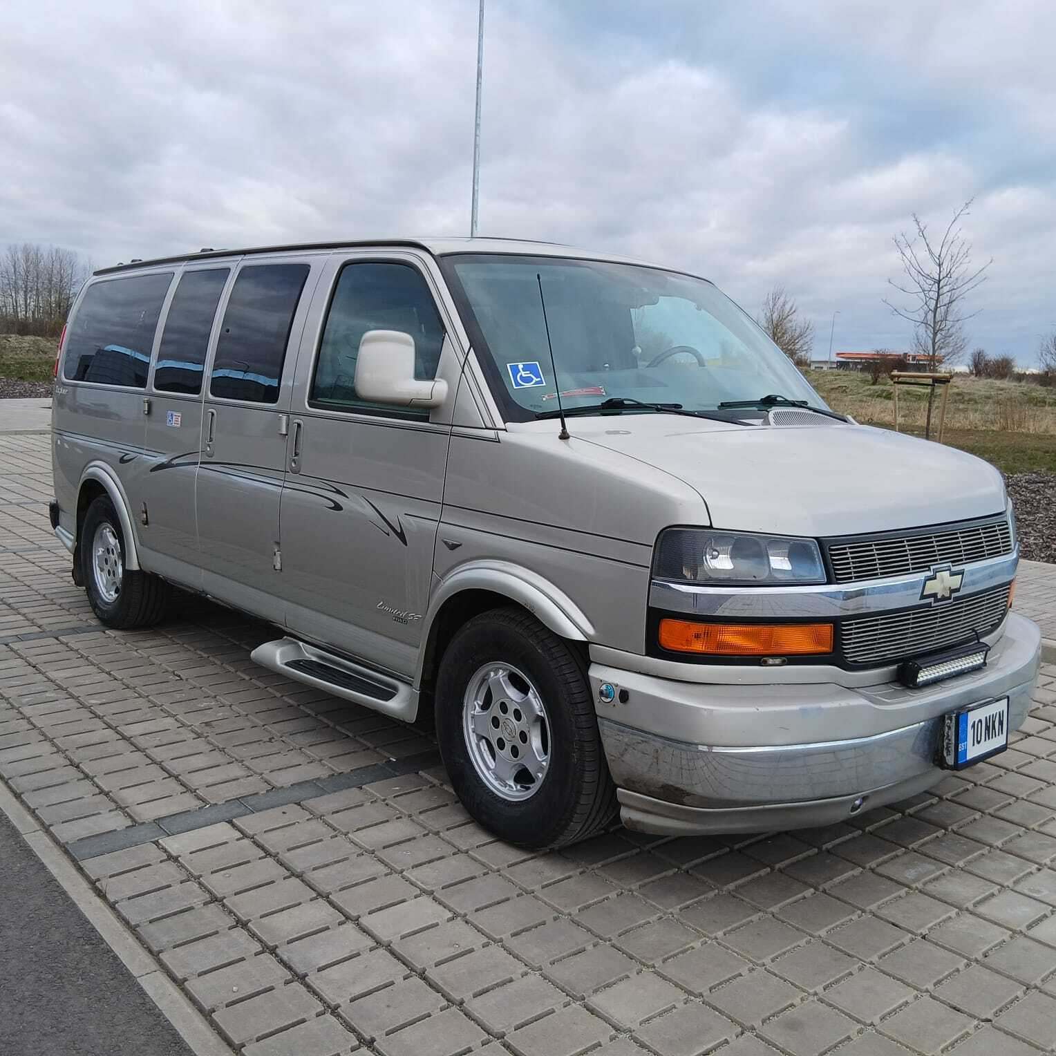Chevrolet Express 2007, kuva 7/21