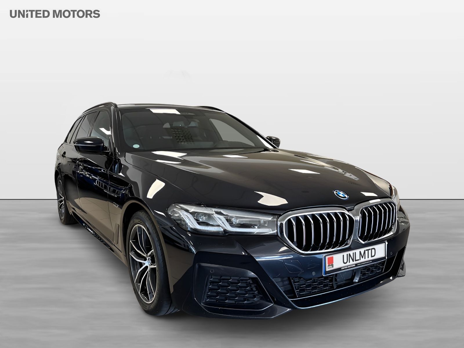 BMW 530 2022, photo 2/10