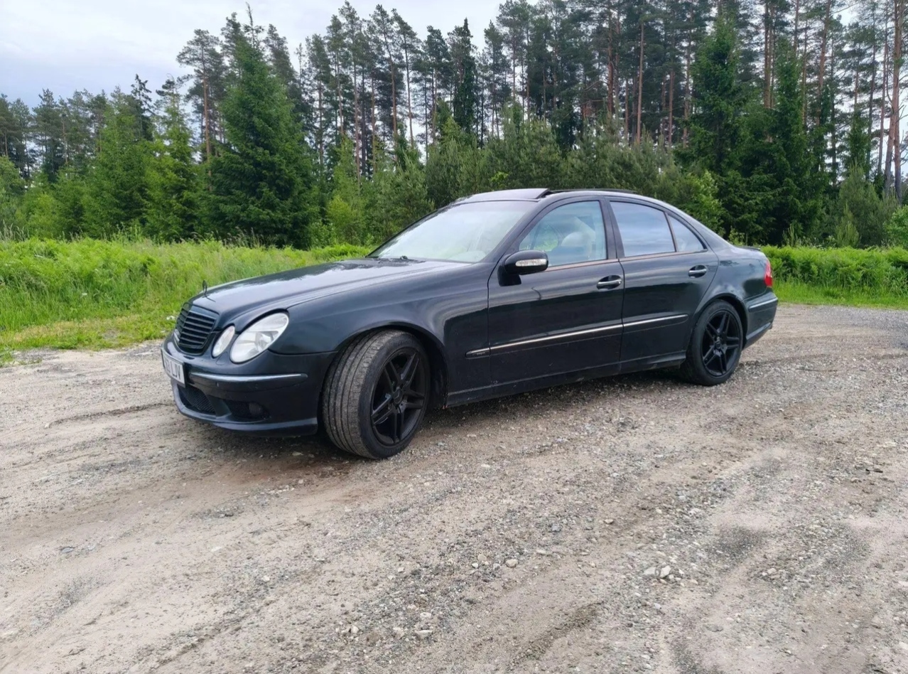 Mercedes-Benz E 500