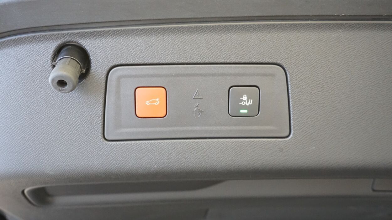 Peugeot 508 2023, photo 7/10