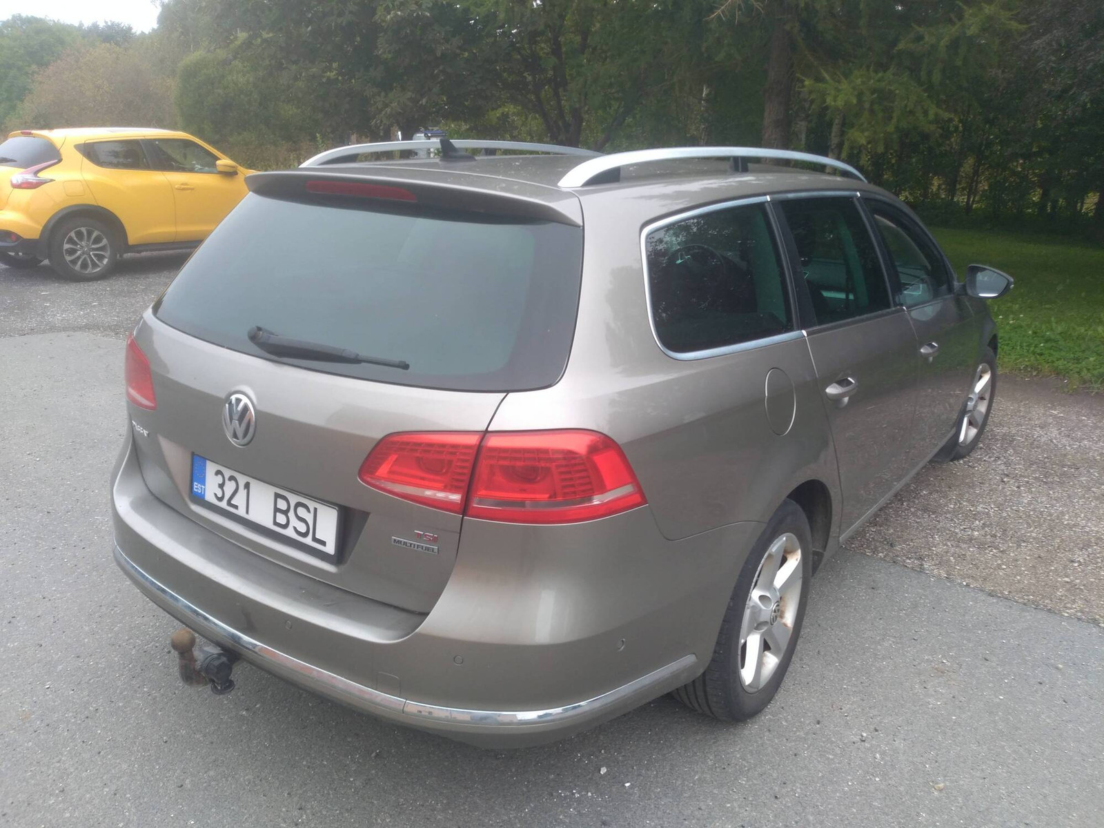 Volkswagen Passat Variant 2012, photo 2/6