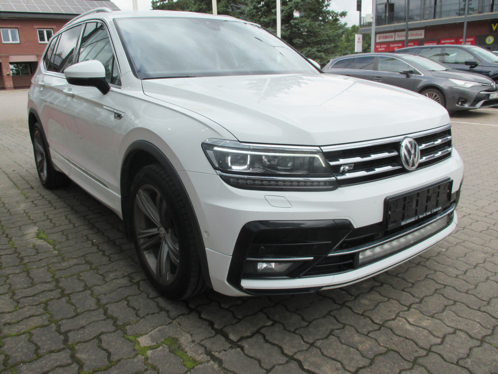 Volkswagen Tiguan Allspace 2020, photo 3/18