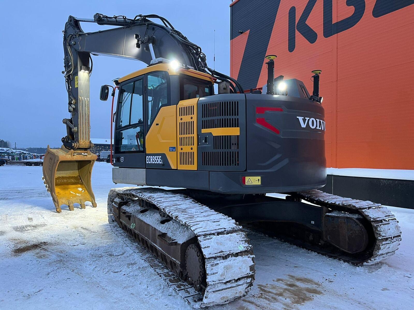 Volvo ECR 355 EL, photo 7/26