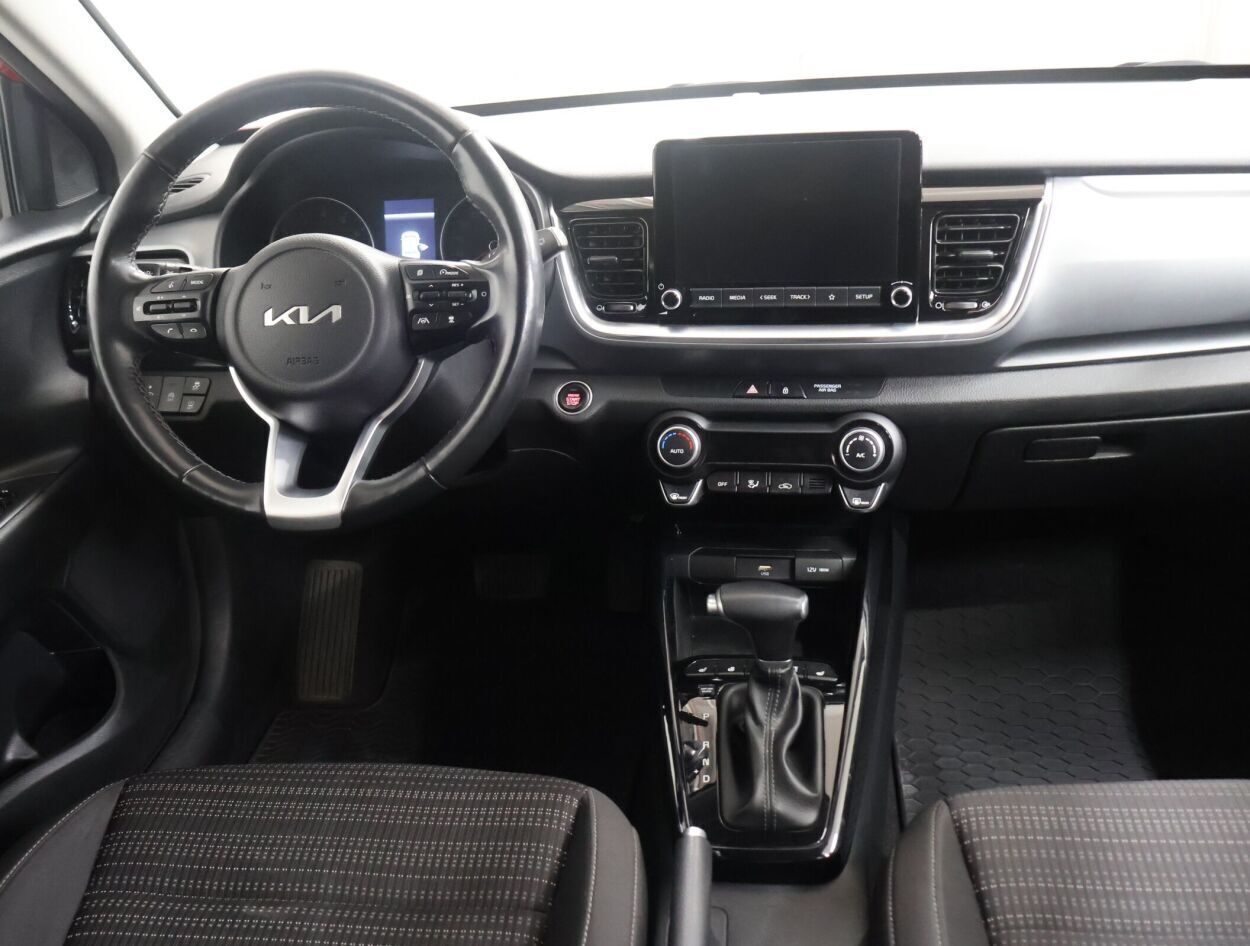 Kia Stonic EX 2022, photo 7/10