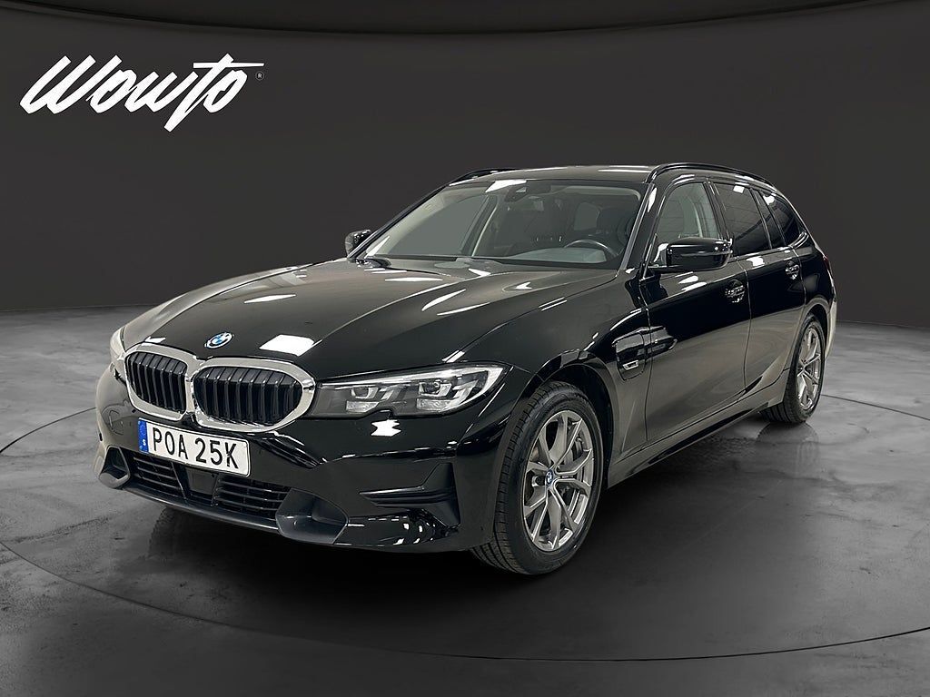 BMW 330