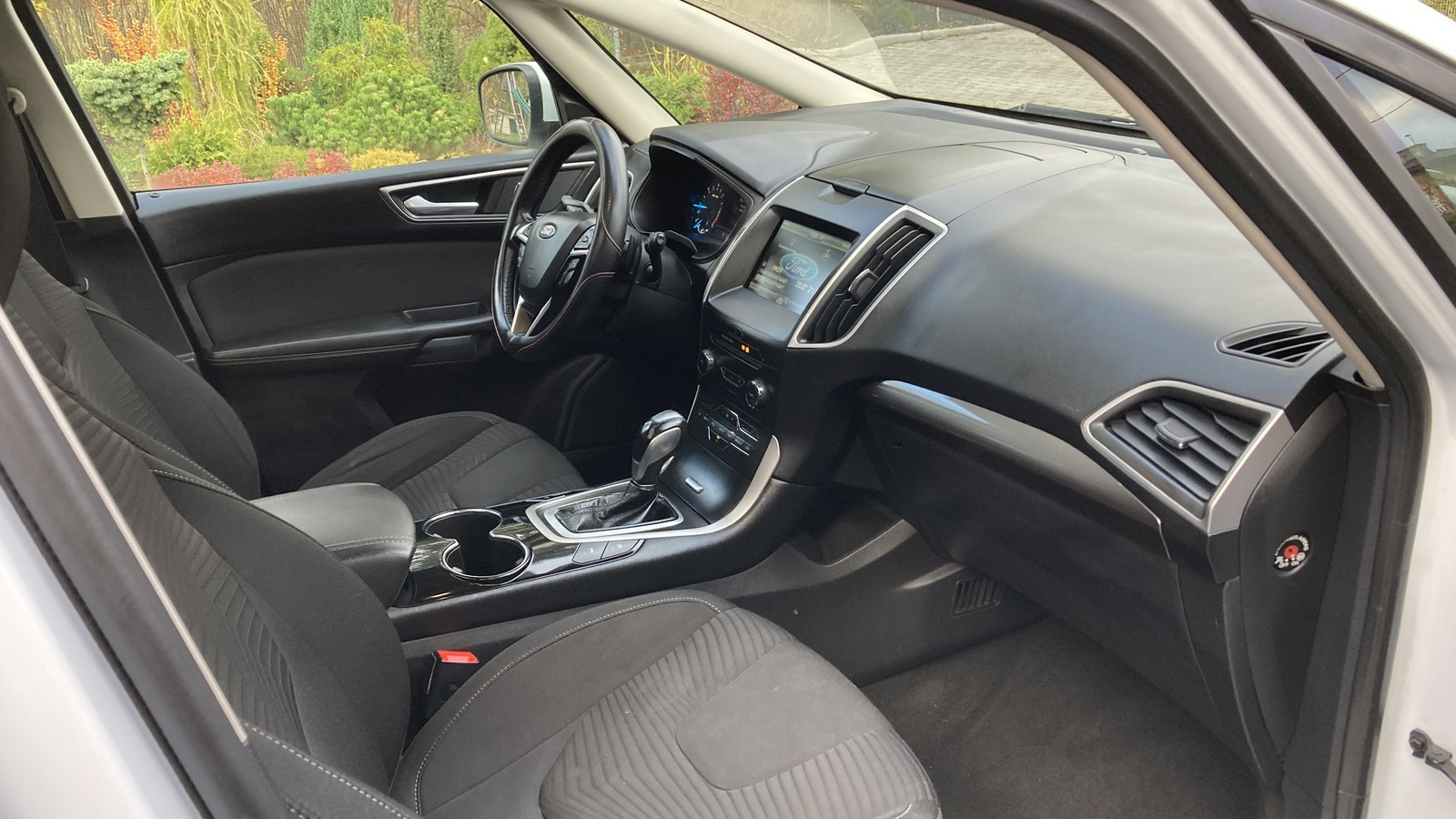 Ford S-Max 2016, photo 4/9