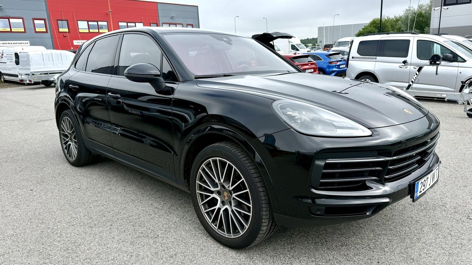Porsche Cayenne 2023, photo 6/35