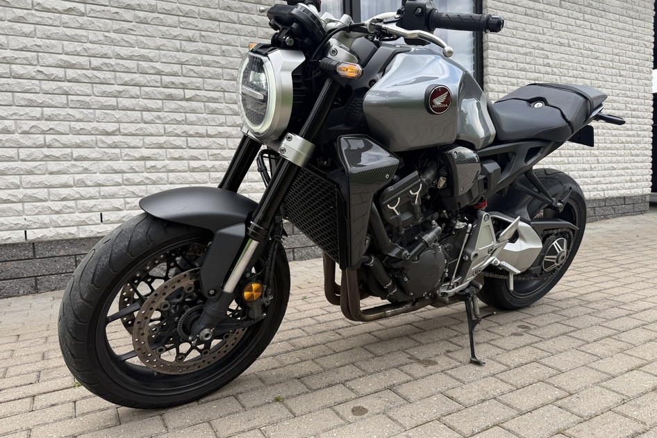 Honda, 2019, 1.0, 107 kW, petrol, manual, rear-wheel drive