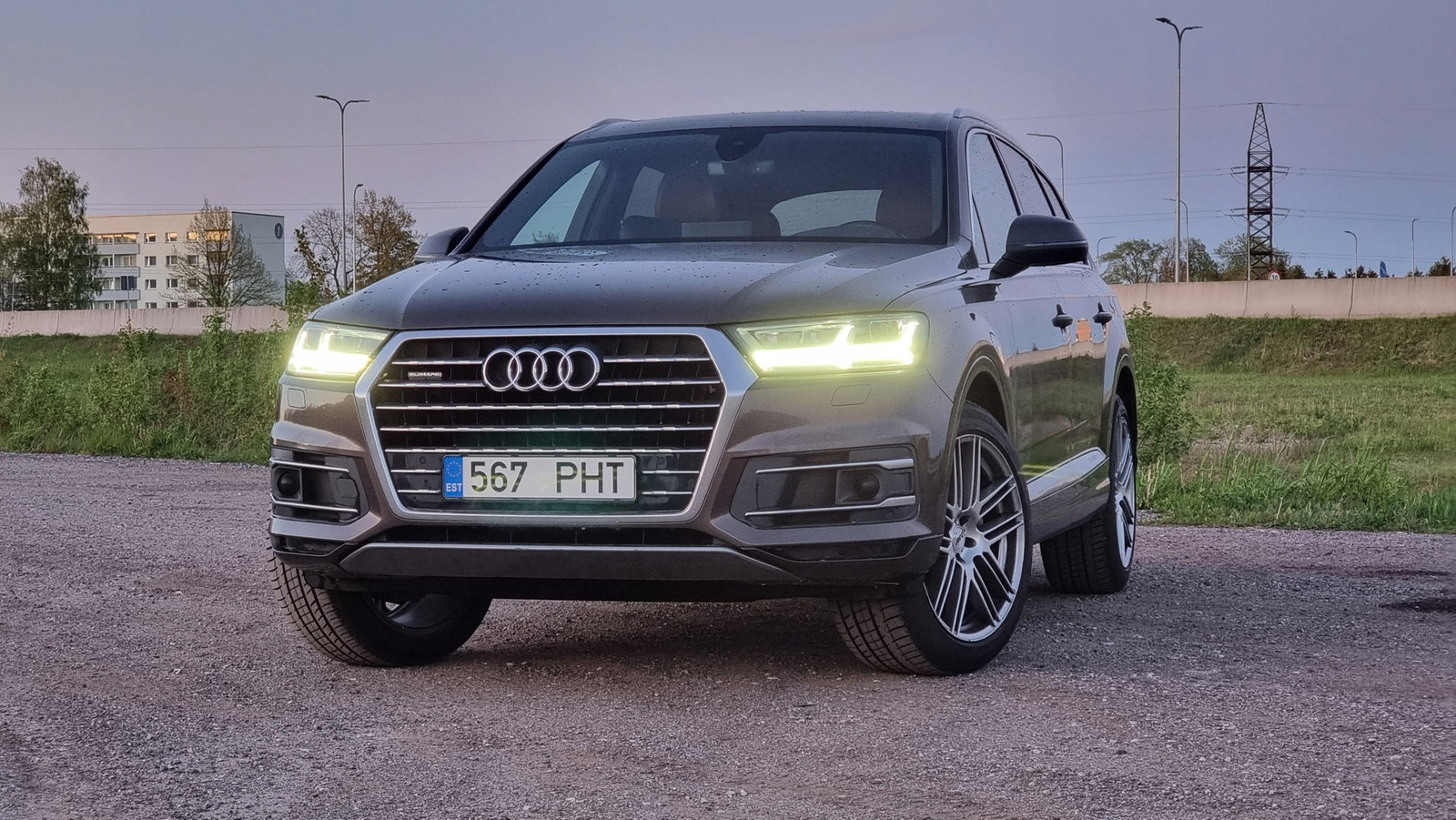 Audi Q7 2016, photo 4/15