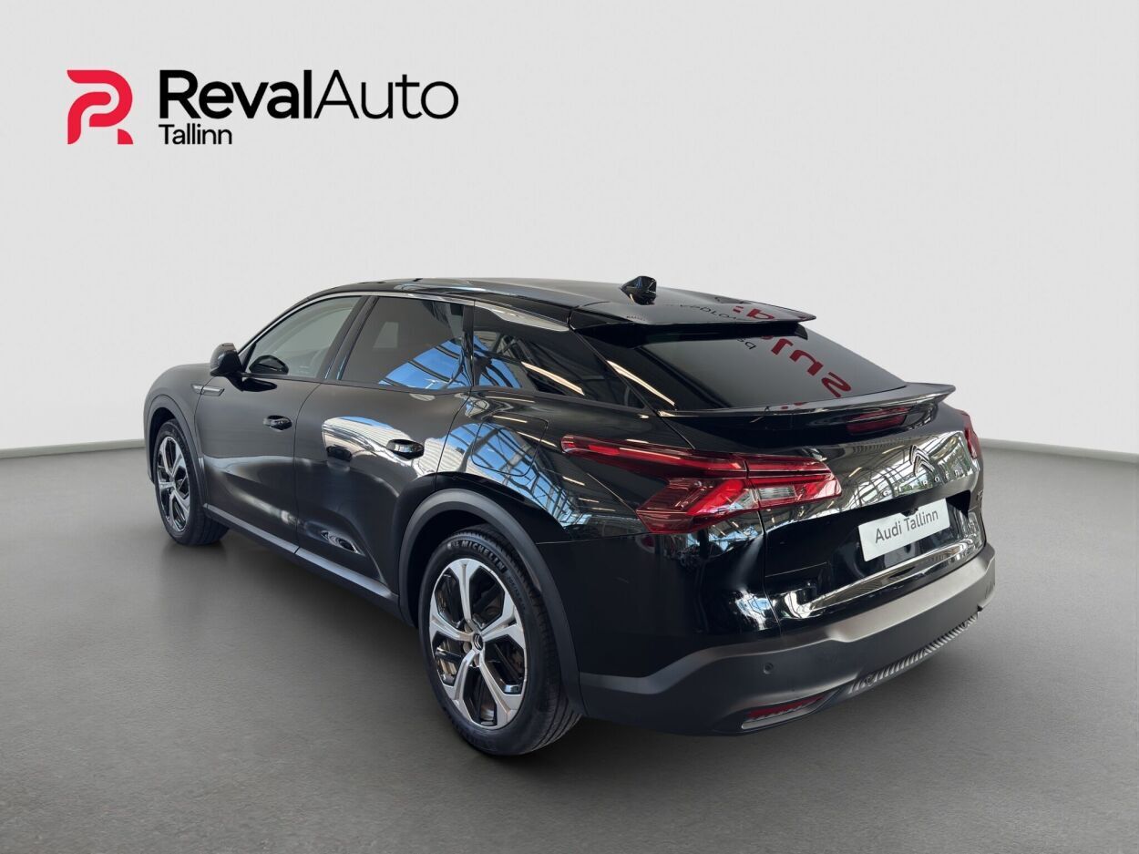 Citroën C5 X 2023, photo 4/11