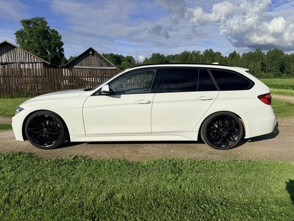 BMW 320 2016, photo 4/8