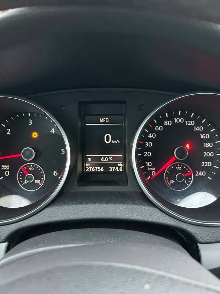 Volkswagen Golf 2010, photo 5/9