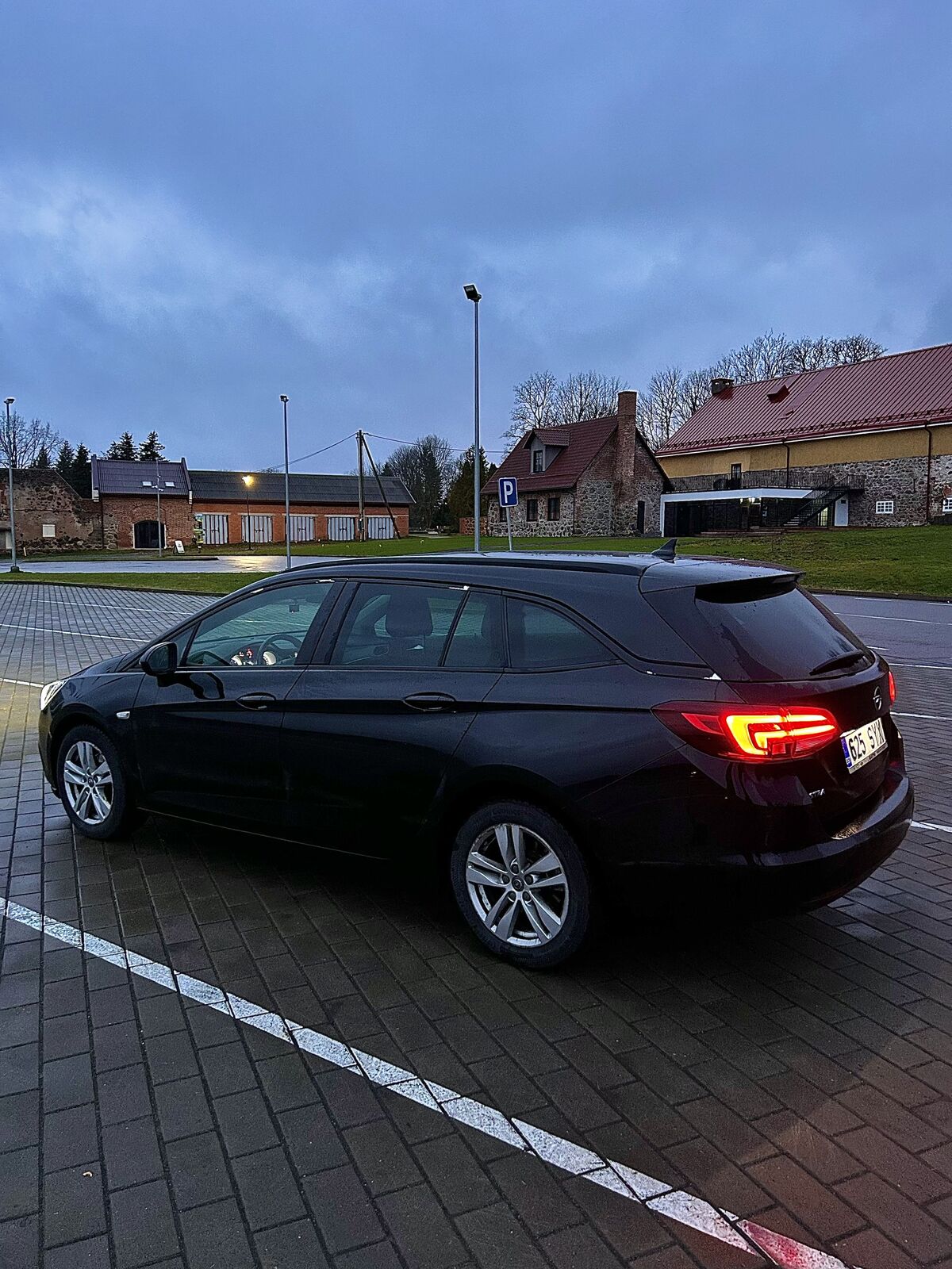 Opel Astra 2019, photo 4/20