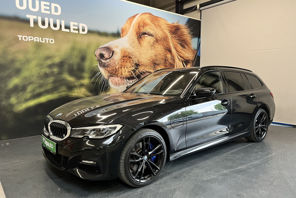 BMW 330, 2021, 2.0, 135 kW, plug-in hybrid (petrol/electric), automatic, four-wheel drive