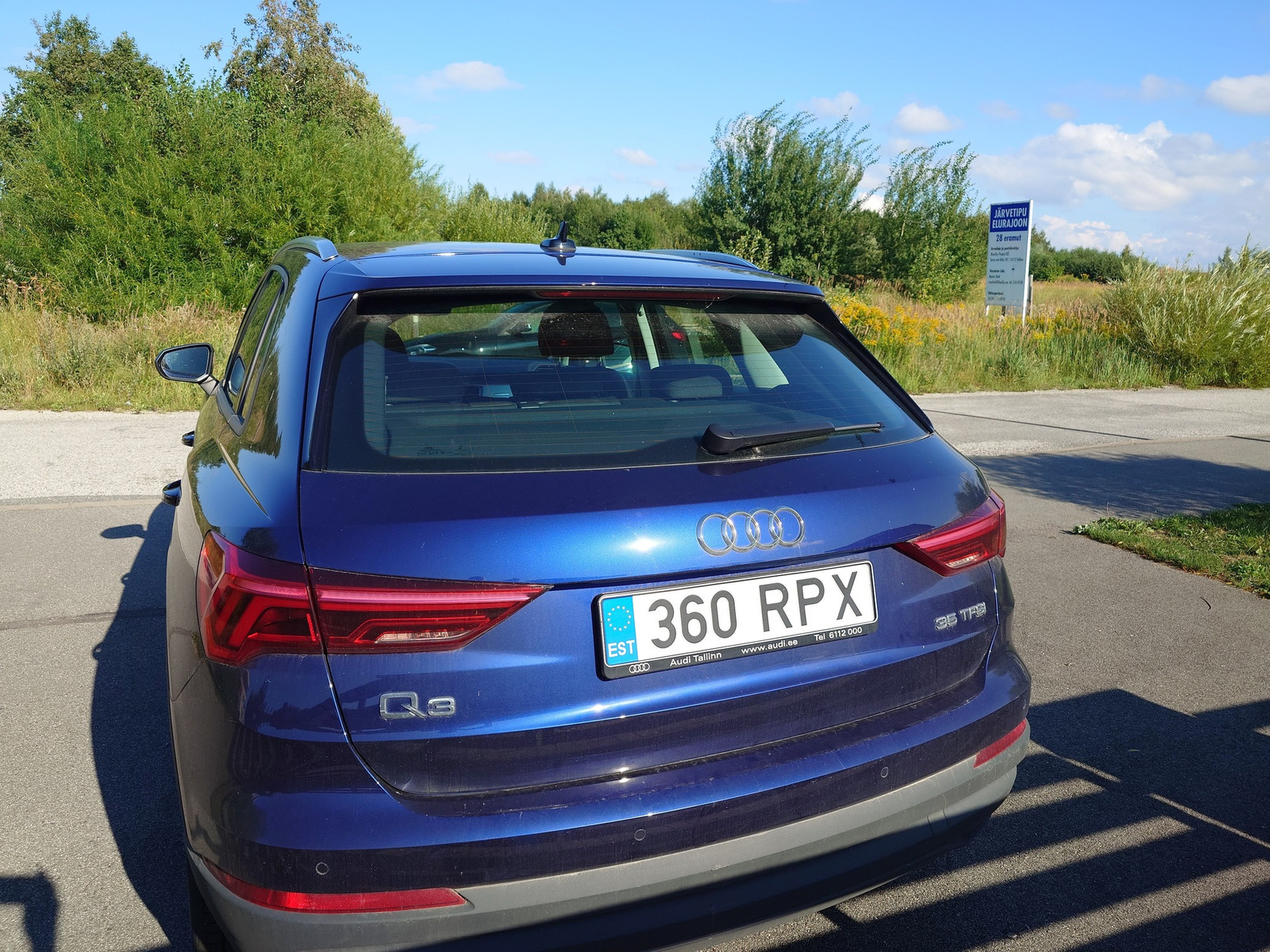Audi Q3 2021, photo 2/7