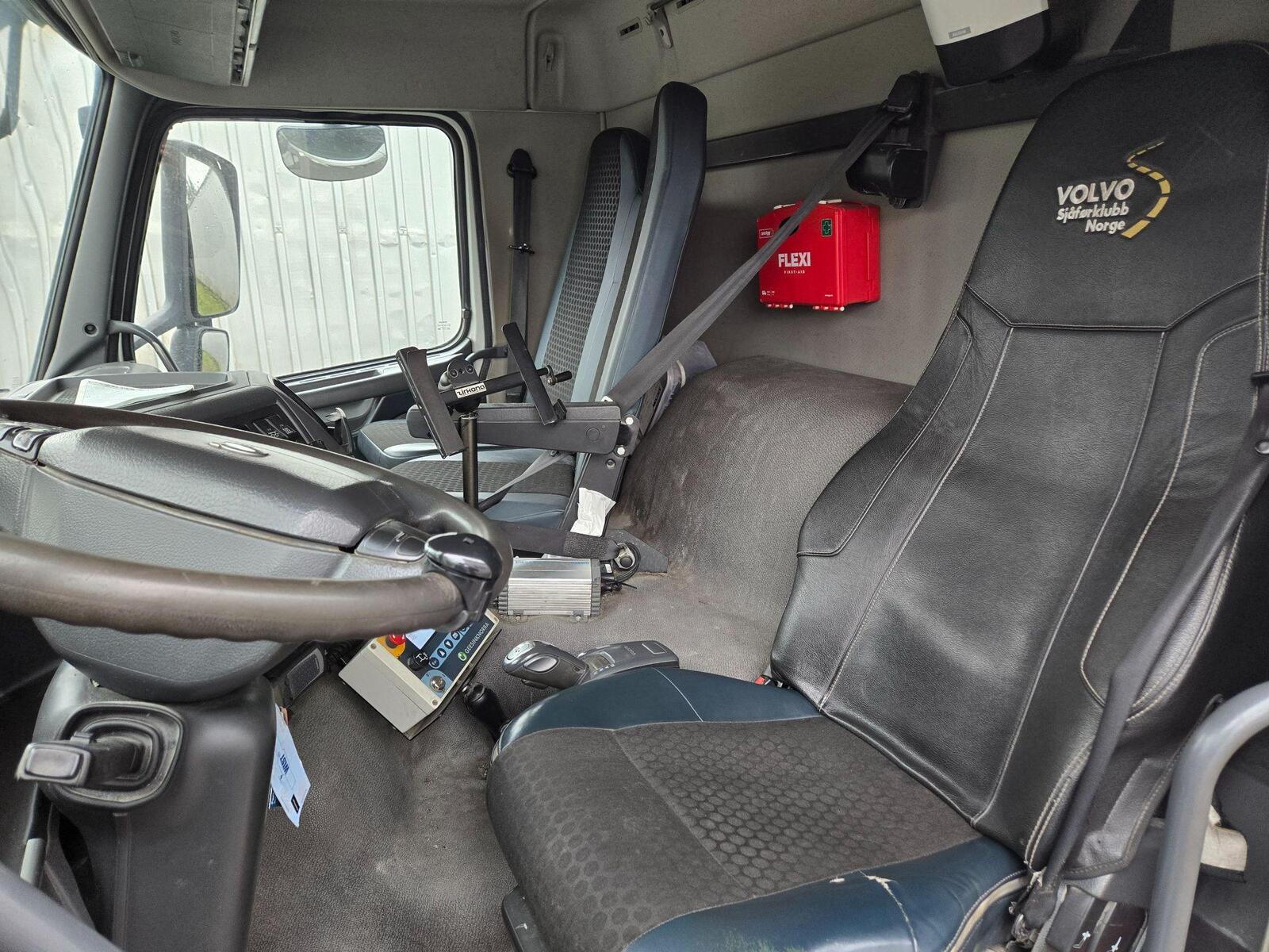 Volvo FM380 6X2 NORBA 2013, kuva 7/13