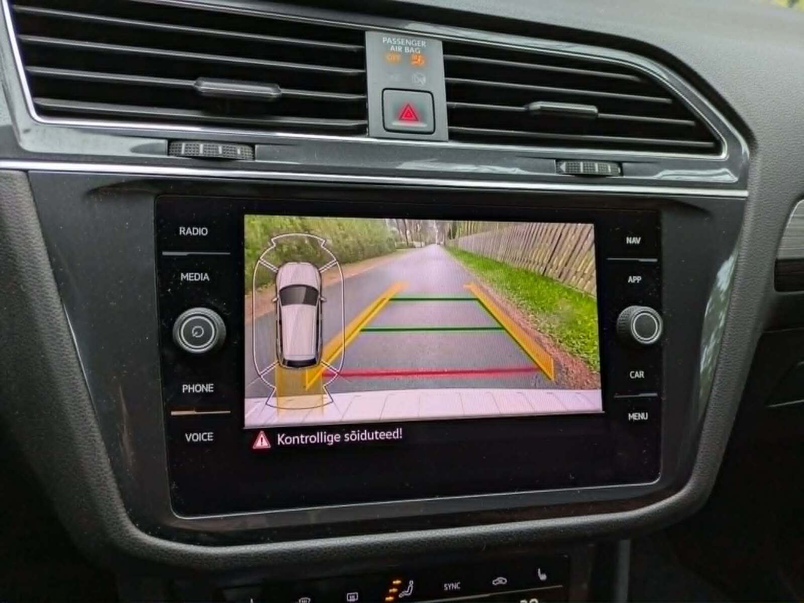 Volkswagen Tiguan Allspace 2022, photo 6/14