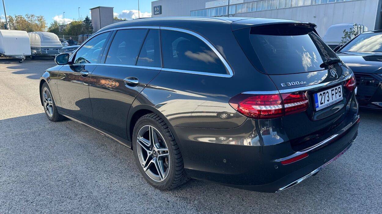 Mercedes-Benz E 300 de T 2020, kuva 7/29
