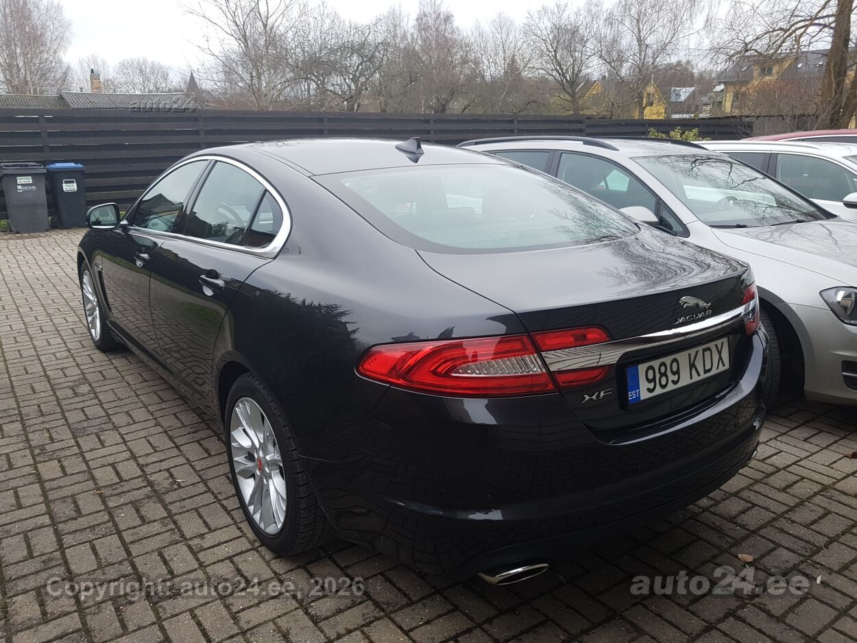 Jaguar XF 2015, photo 4/9