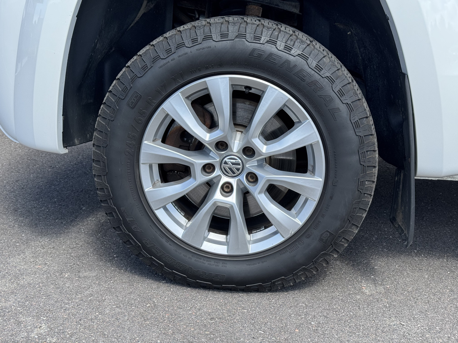 Volkswagen Amarok 2020, photo 6/27