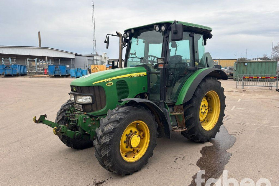 John Deere 5720, 59 kW, дизель, механическая