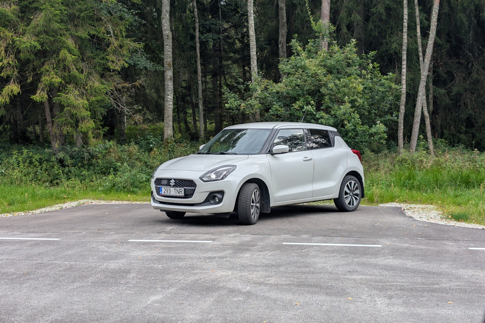 Suzuki Swift, 2019, 1.2, 66 kW, hybrid (petrol/electric), manual, four-wheel drive