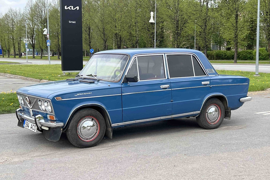 VAZ 2103, 1973, 1.5, 51 kW, petrol, manual, front-wheel drive