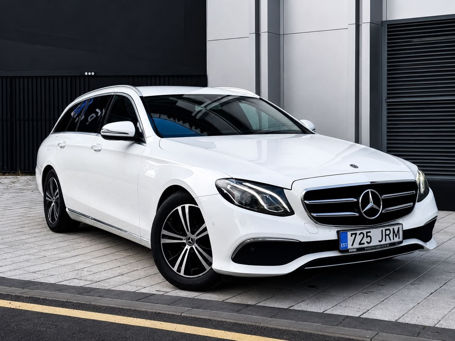 Mercedes-Benz E 200 2019, kuva 3/11