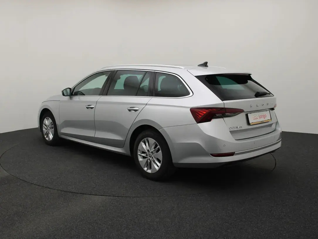 Škoda Octavia 2022, photo 7/33