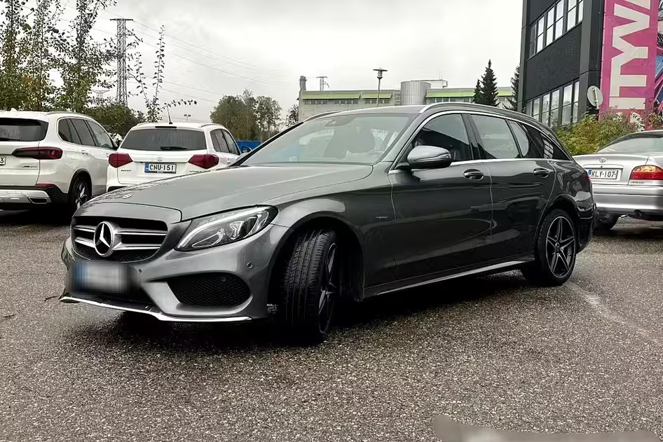Mercedes-Benz C 350, 2017, 2.0, 155 kW, подключаемый гибрид (бензин/электричество), автомат, задний привод