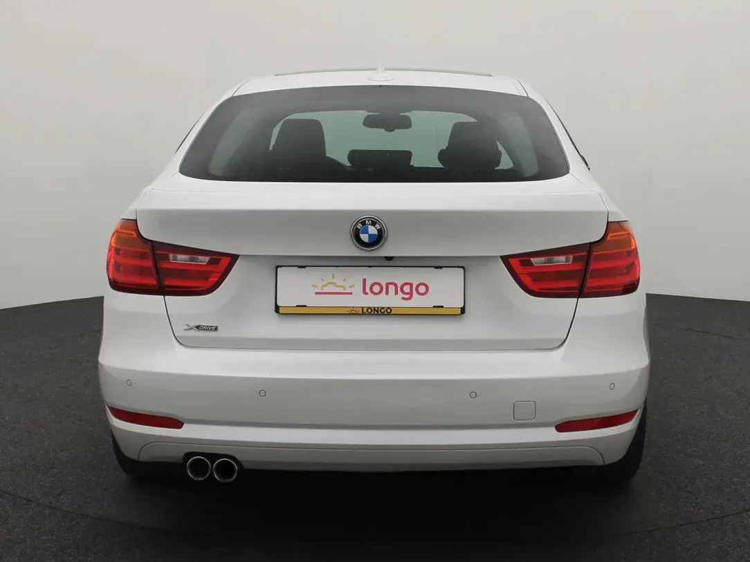 BMW 320 2016, photo 5/35