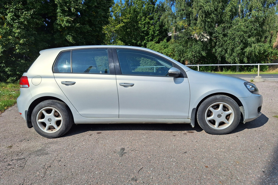 Volkswagen Golf, 2010, 1.2, 77 kW, petrol, automatic, front-wheel drive