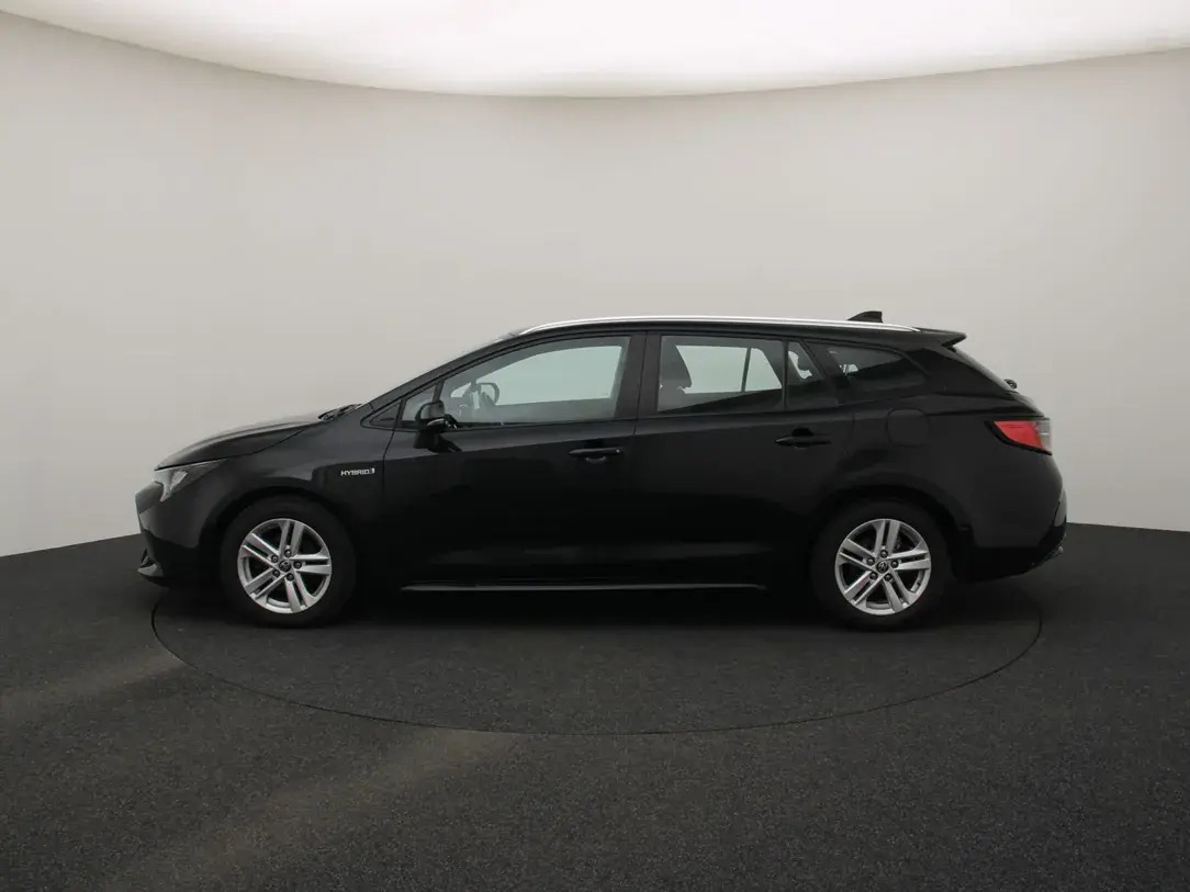 Toyota Corolla 2022, kuva 6/10