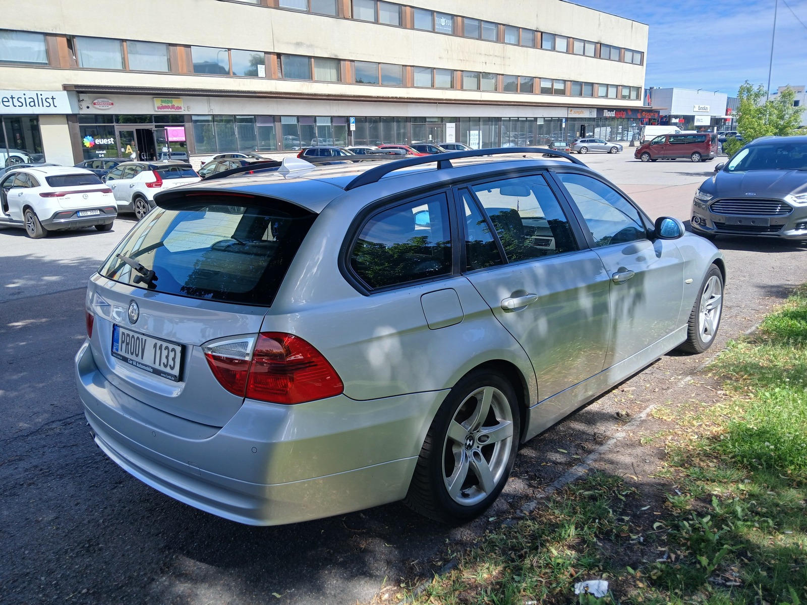 BMW 318 d 2008, photo 4/8