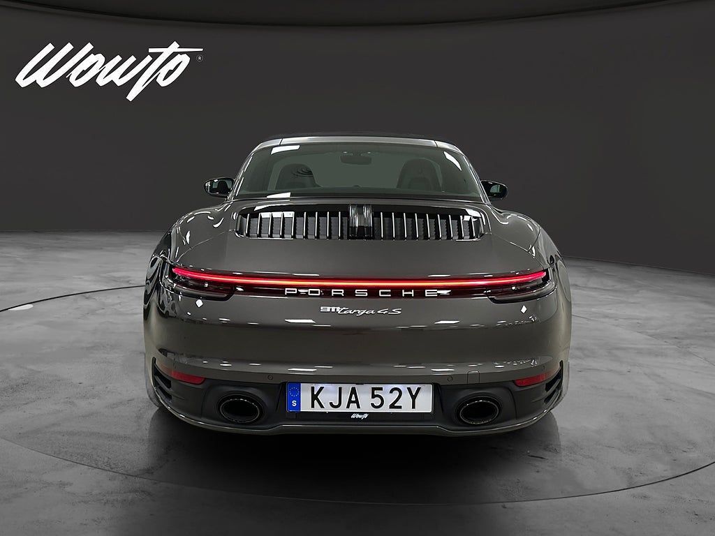 Porsche 911 2024, photo 5/10