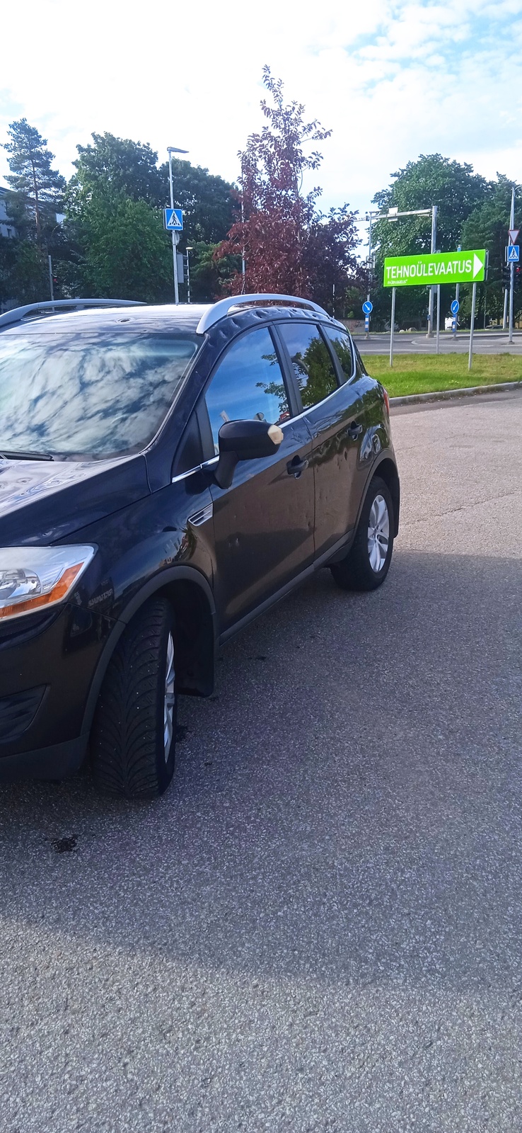 Ford Kuga 2010, photo 4/7