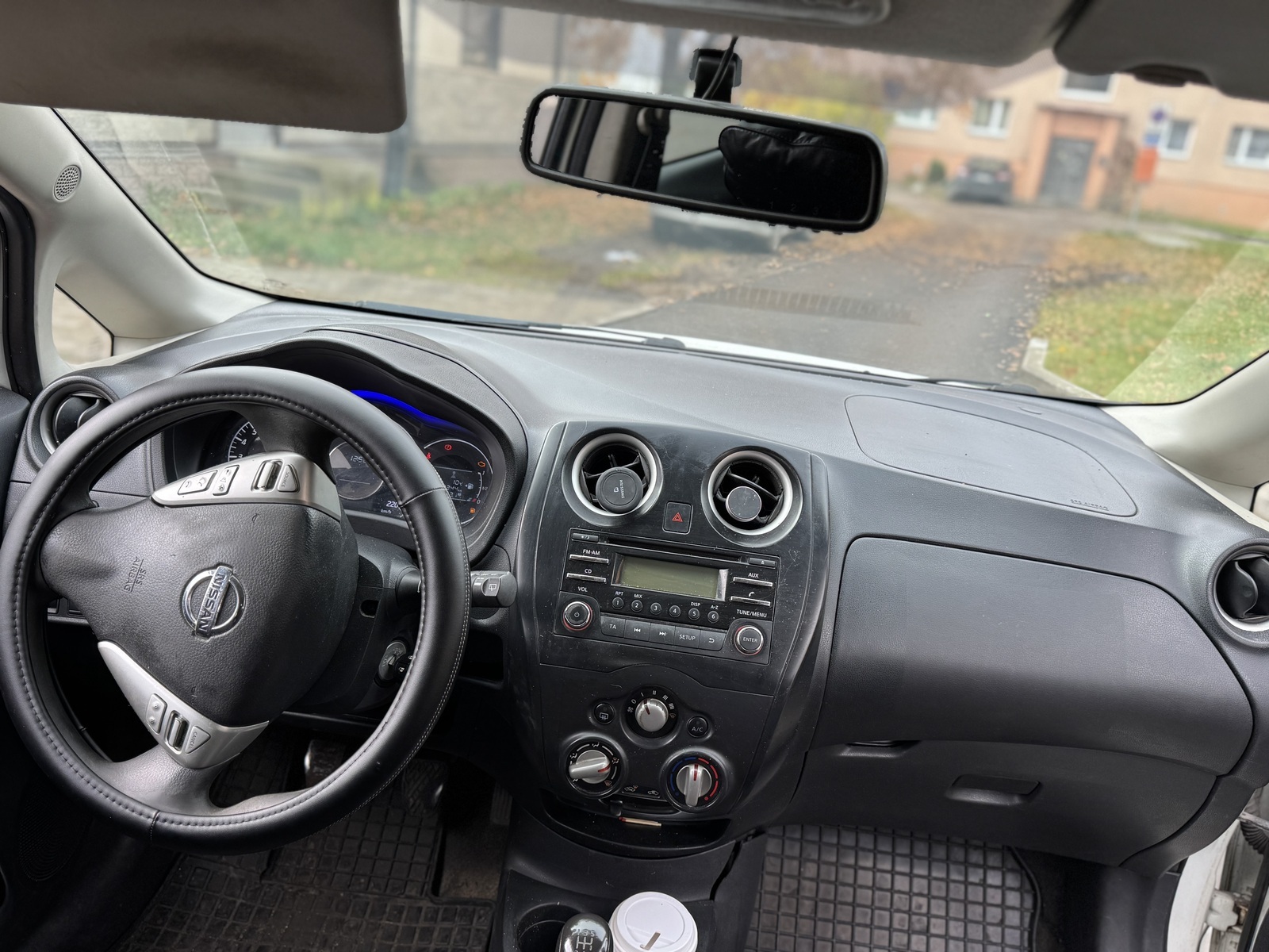 Nissan Note 2015, photo 3/3